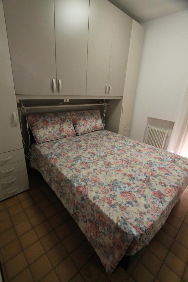 Apartment Flat *